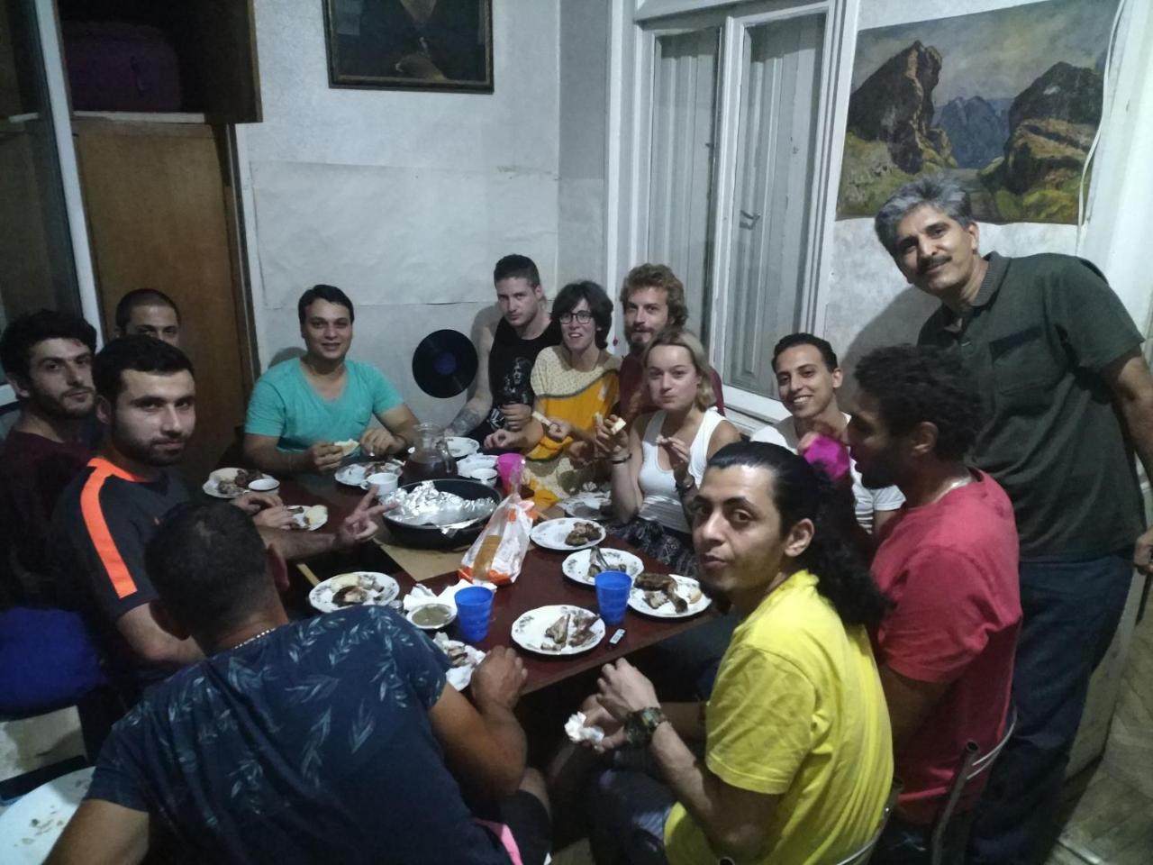 Amoun Hostel Тбилиси Экстерьер фото